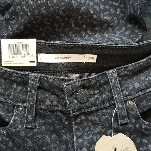 LEVI'S LEOPARD 711 SKINNY SIZE 0/25 BNWT - Picture 4 of 8